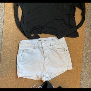 Size 3 white high waisted garage shorts